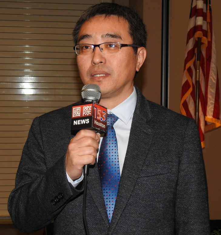 稳外贸外资大连市商务局副局长刘国志带队深入亿海集团调研(图3)